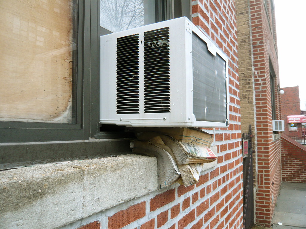 Hot & Humid Summers: How to Keep Your AC Efficient and Mold-Free